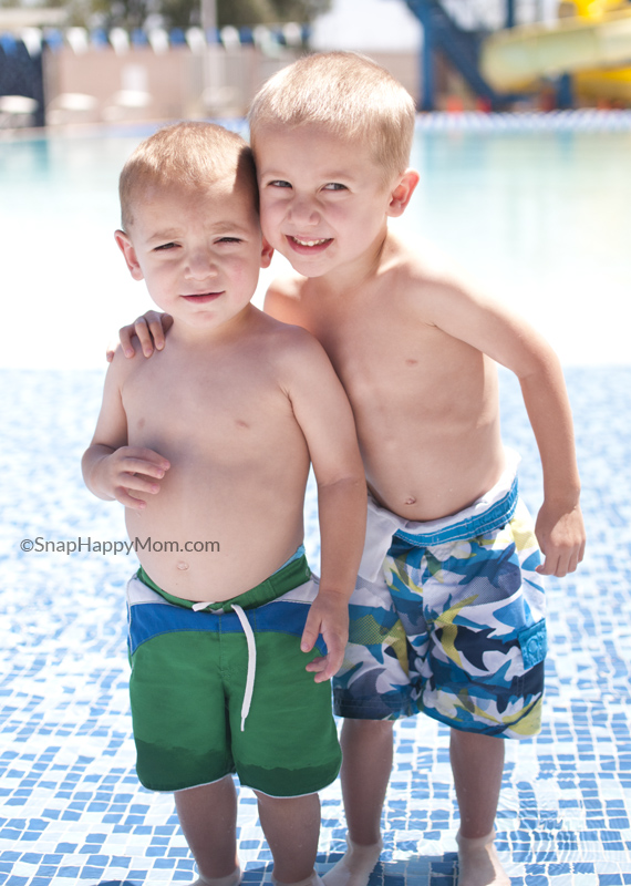 how to take better swimming lesson photos