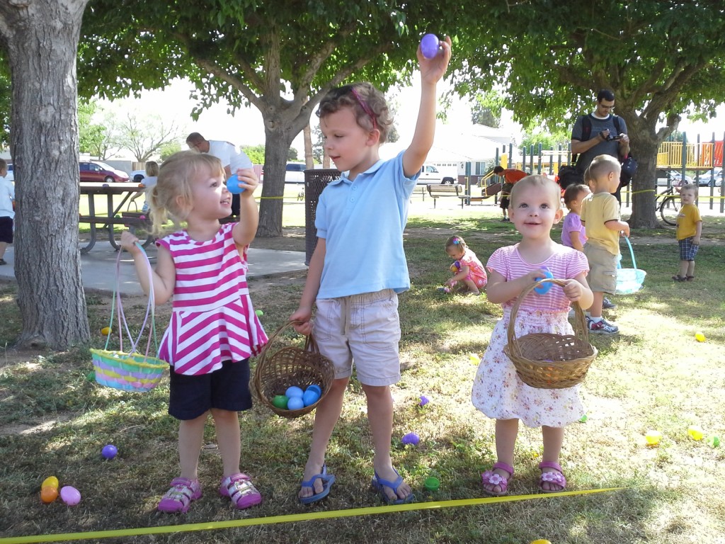 Wordless Wednesday - Easter Egg Hunts