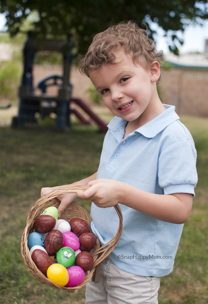 Wordless Wednesday - Easter Egg Hunts