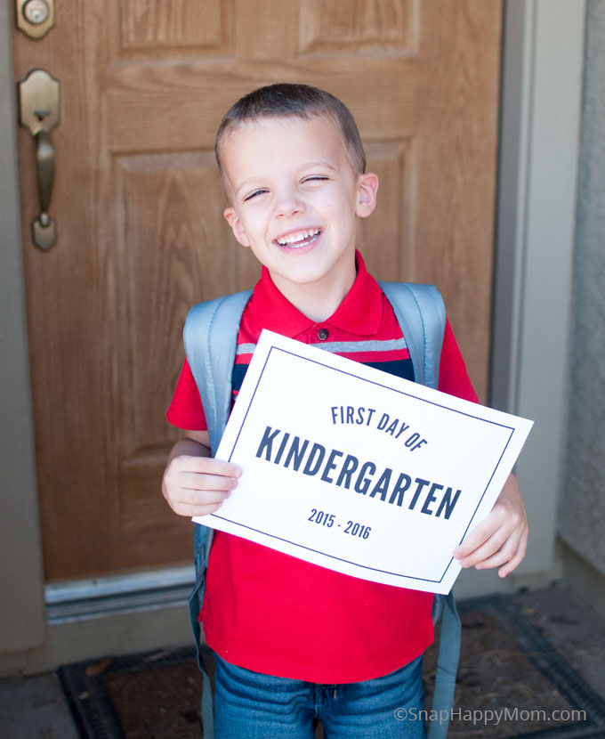 Tips For First Days Of School Pictures - SnapHappyMom.com